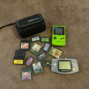 Nintendo Game Boy Color Green & Game Boy Advance Gray Set